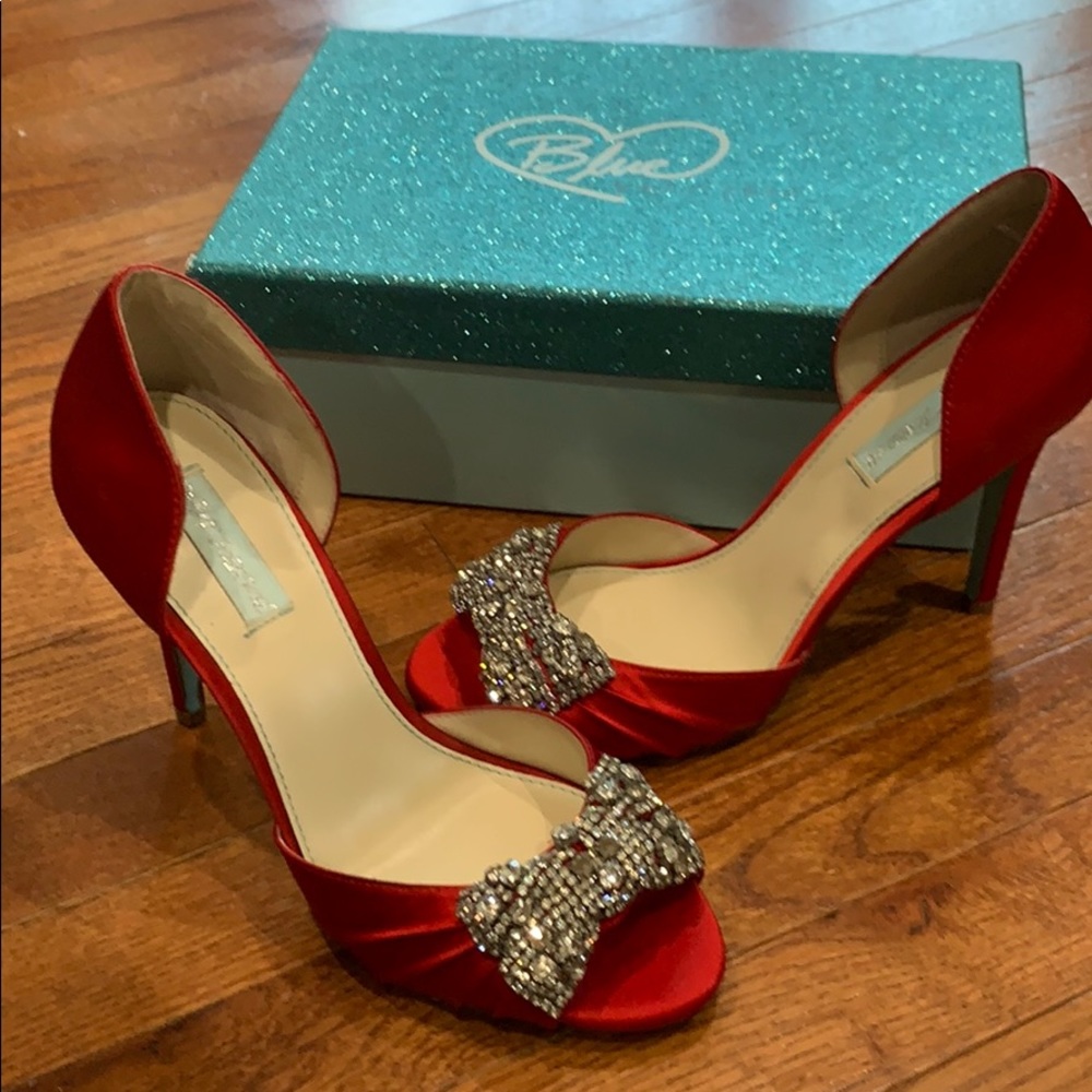 Betsy Johnson Red Satin Open Toe Heel size 8